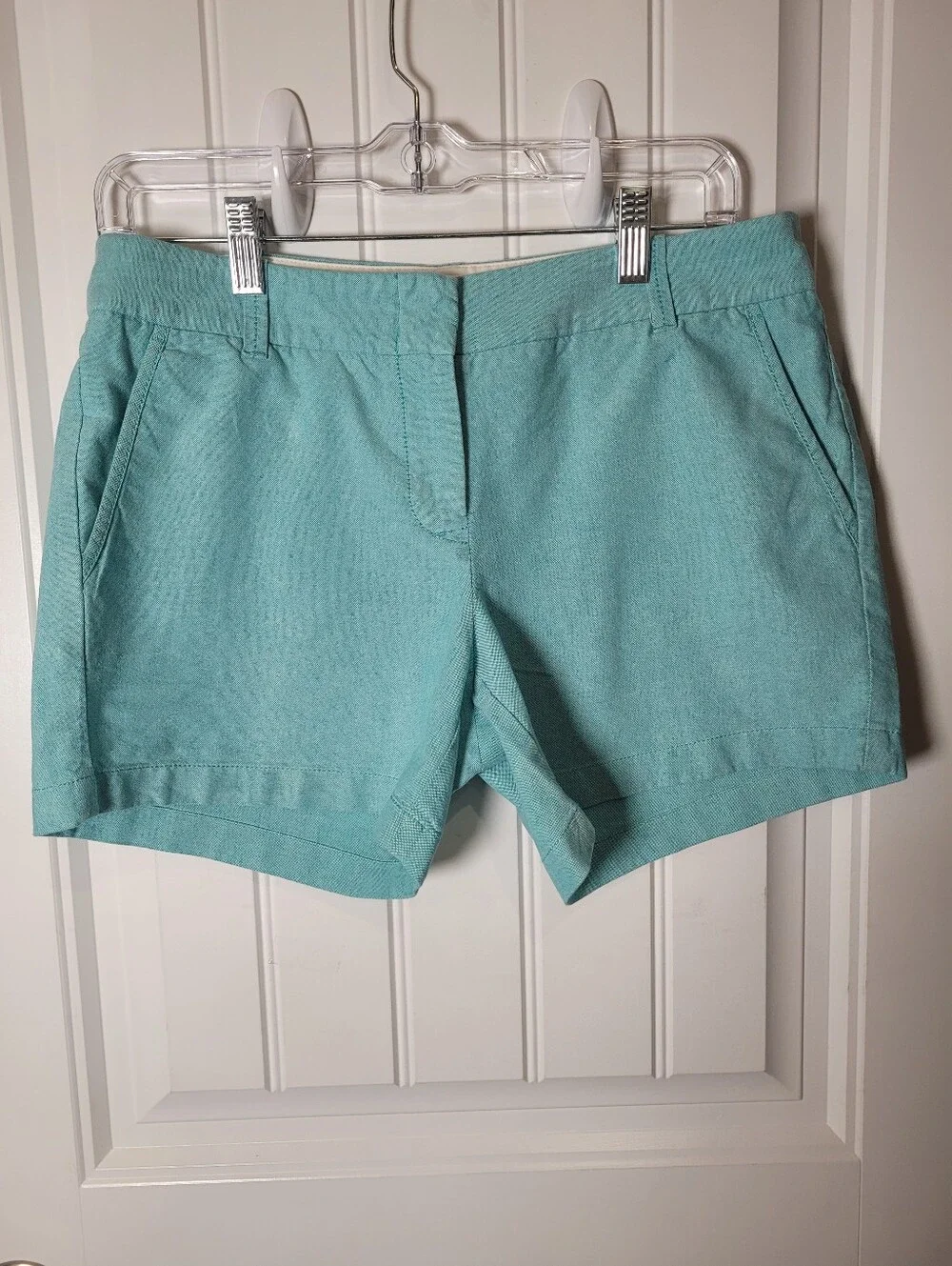 Women's  J Crew City Fit Aqua Cotton Blend Casual Shorts. Size 6